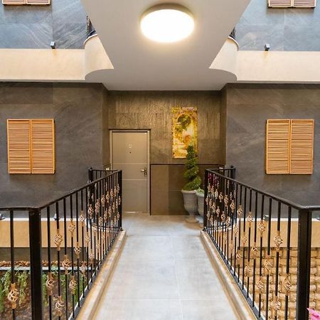 Nahal Oz 33 Aparthotel Бат Ям Екстериор снимка