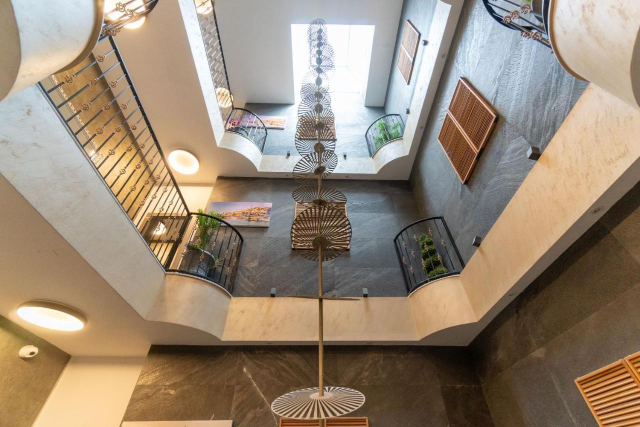 Nahal Oz 33 Aparthotel Бат Ям Екстериор снимка